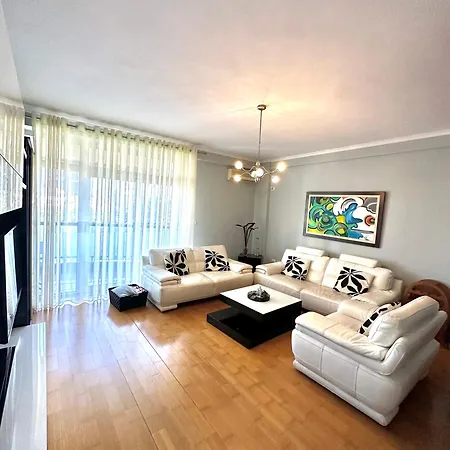 Central Inn Home Tirana