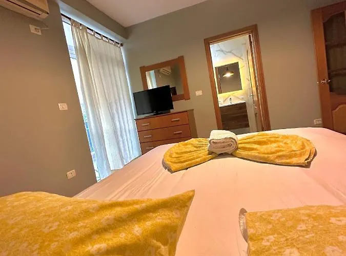 Central Inn Home Tirana Апартаменты Тирана